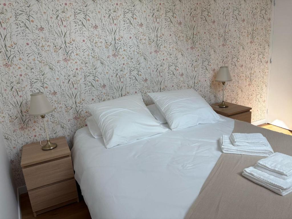 Chambres D'Hotes & Gites - Domaine Les Sources Portbail Esterno foto
