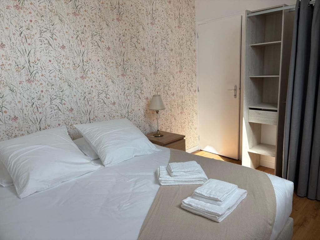 Chambres D'Hotes & Gites - Domaine Les Sources Portbail Esterno foto